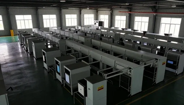 本地化应用在工程适配性中的性能表现与适用条件分析
